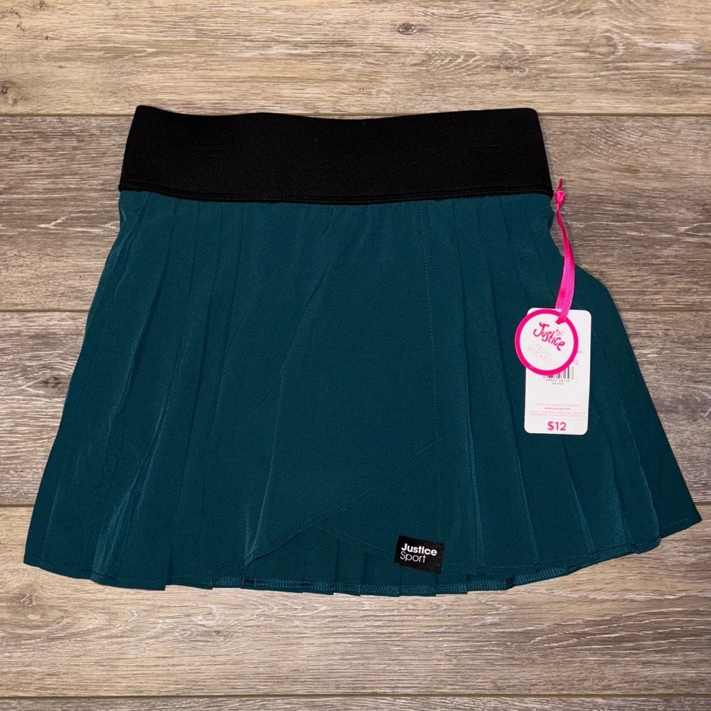 Justice Pleated Skort Size Medium (10)